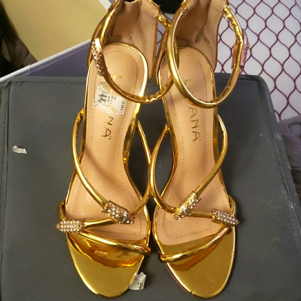 Shoes
